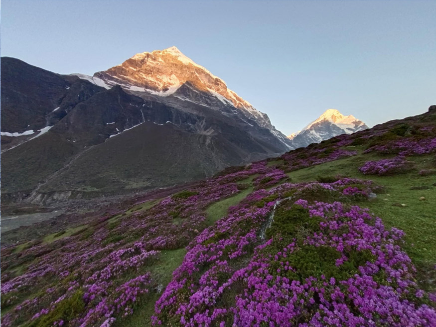 Makalu Barun Region Treks